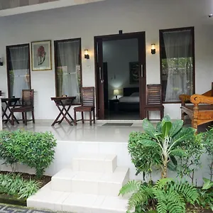 https://ary-guest-house.hotelsseminyak.net
